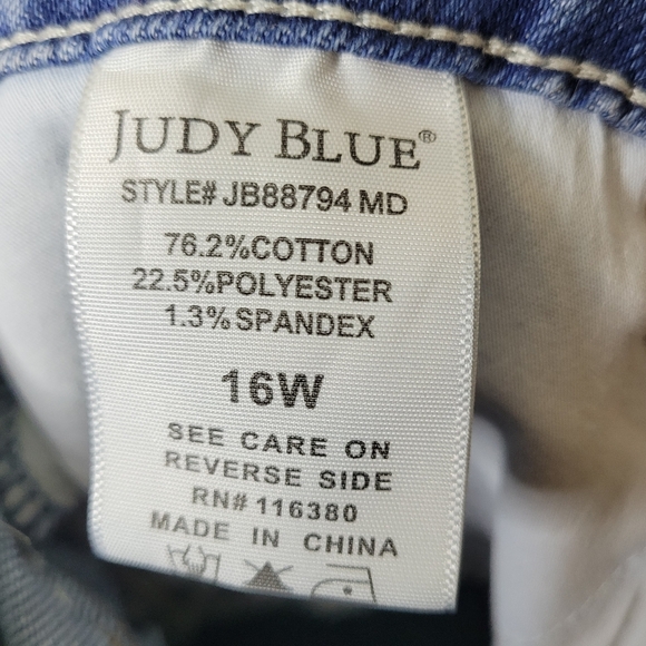 Judy Blue Jeans High Rise Tummy Control Straight Leg Size 16W - Picture 11 of 12
